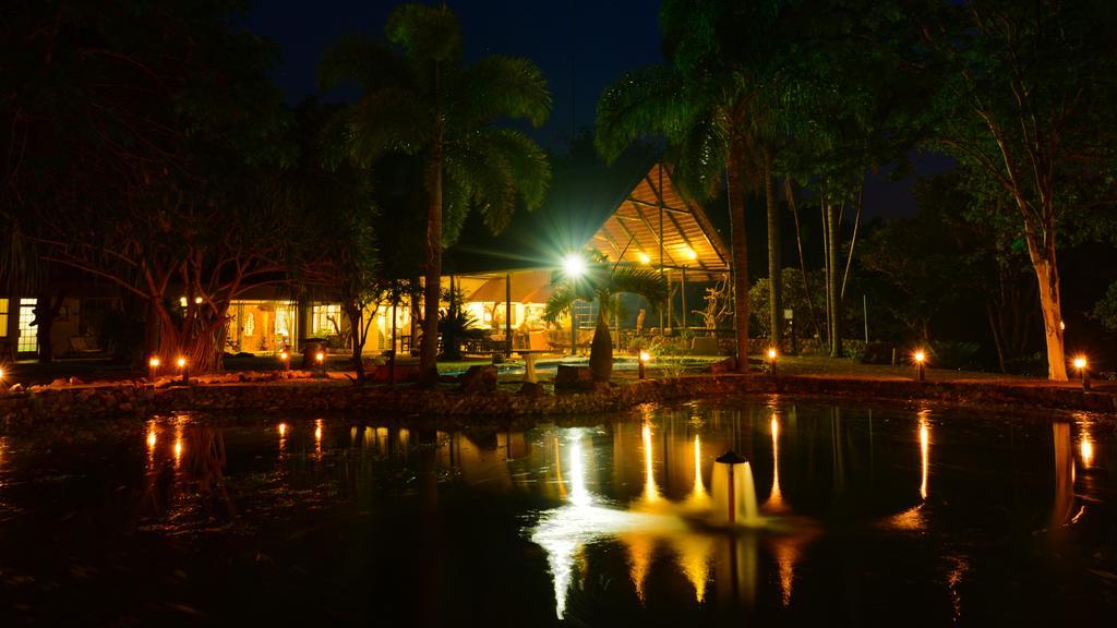 Klaserie River Safari Lodge โฮดสปรูท ภายนอก รูปภาพ