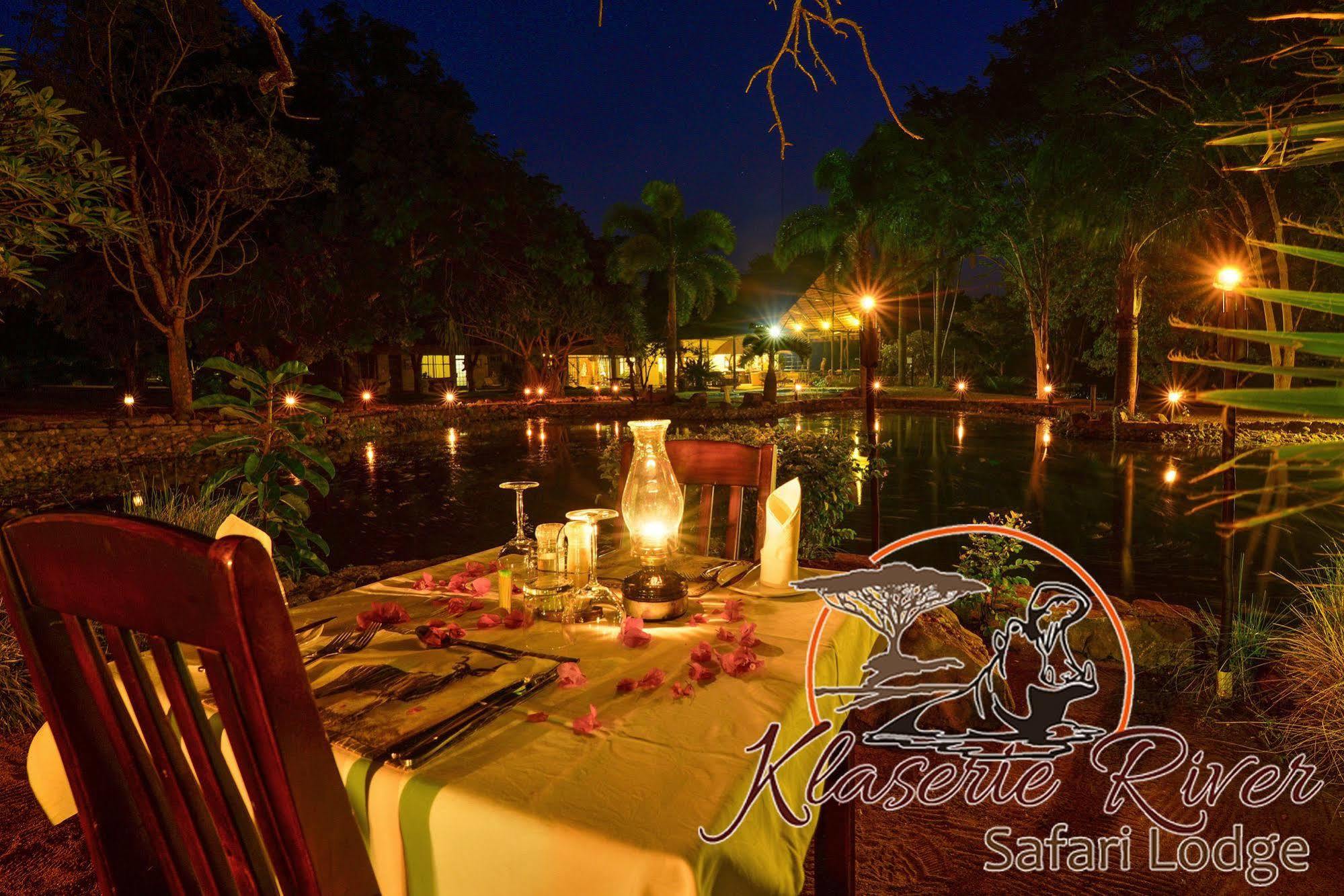 Klaserie River Safari Lodge โฮดสปรูท ภายนอก รูปภาพ